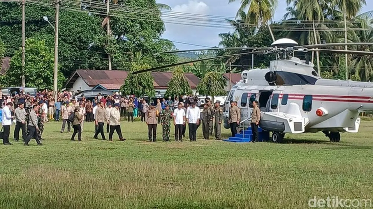 Prabowo Berangkat Ke Aceh Tamiang Untuk Tinjau Pembangunan Hunian (foto: Eva Safitri/detikcom)