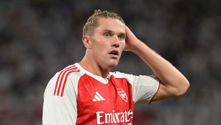 Viktor Gyokeres Didesak Tingkatkan Performa di Arsenal Pasca Kekalahan Kontra MU