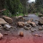 Jalan Cibubur CBD Bekasi Longsor Akibat Hujan, Akses Ditutup Sementara