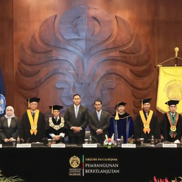 Dirut Bulog Ahmad Rizal Raih Gelar Doktor UI, Bahas Tata Kelola Pascapanen Padi Berkelanjutan