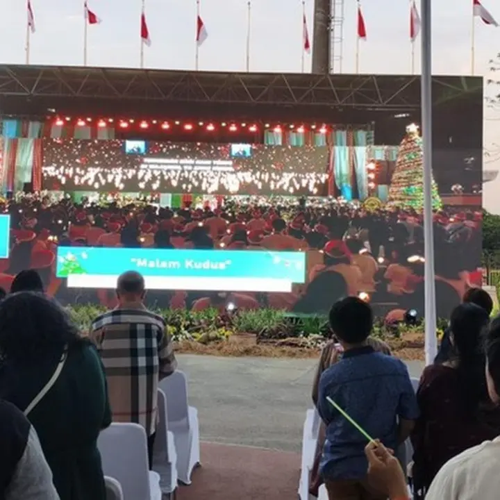 Ribuan Jemaat Rayakan Natal Nasional 2025 di Tenda Luar GBK, Ibadah Tetap Khusyuk