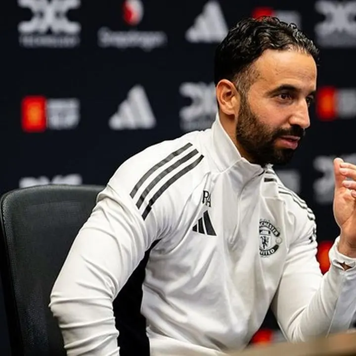 Ruben Amorim Dipecat Manchester United Usai ‘Serang’ Klub dan Gary Neville