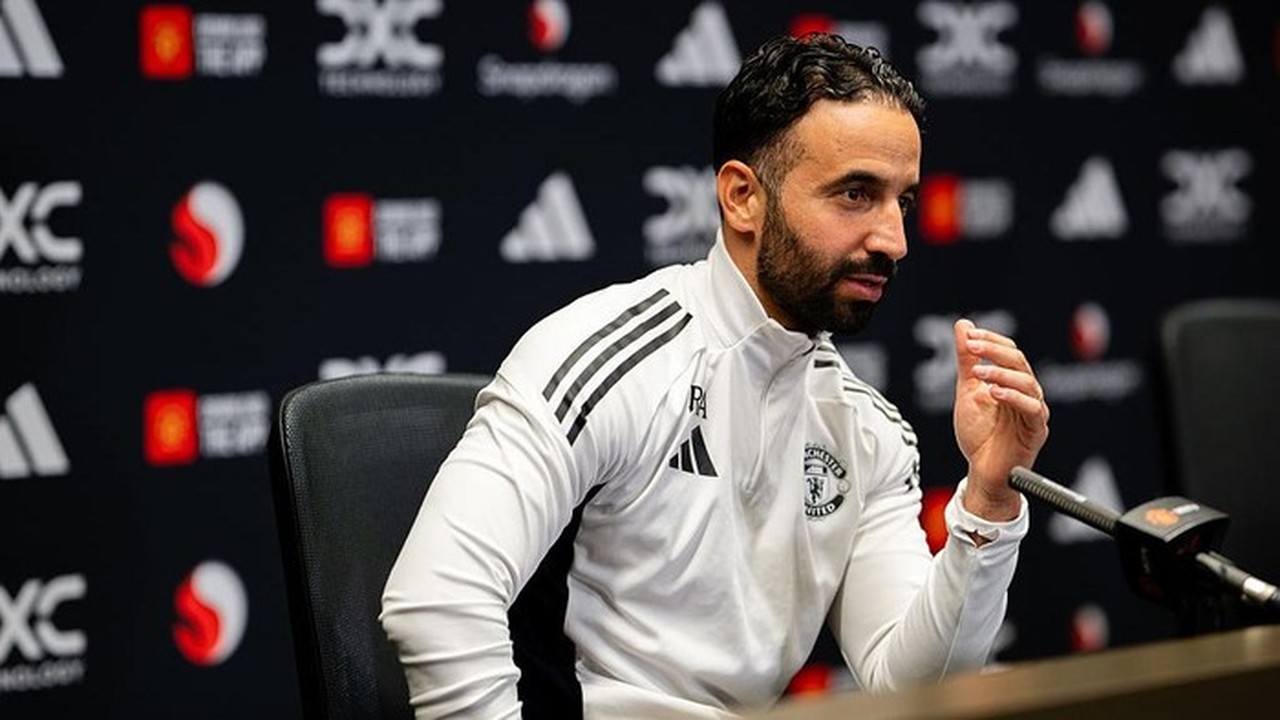 Ruben Amorim Dipecat Manchester United Usai ‘Serang’ Klub dan Gary Neville