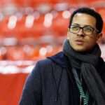 Liam Rosenior Tiba di London, Kans Jadi Pelatih Baru Chelsea Makin Menguat