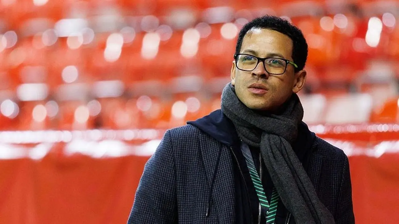 Pelatih Strasbourg Liam Rosenior. (foto: Sns Group Via Getty Images/ross Parker Sns Group)