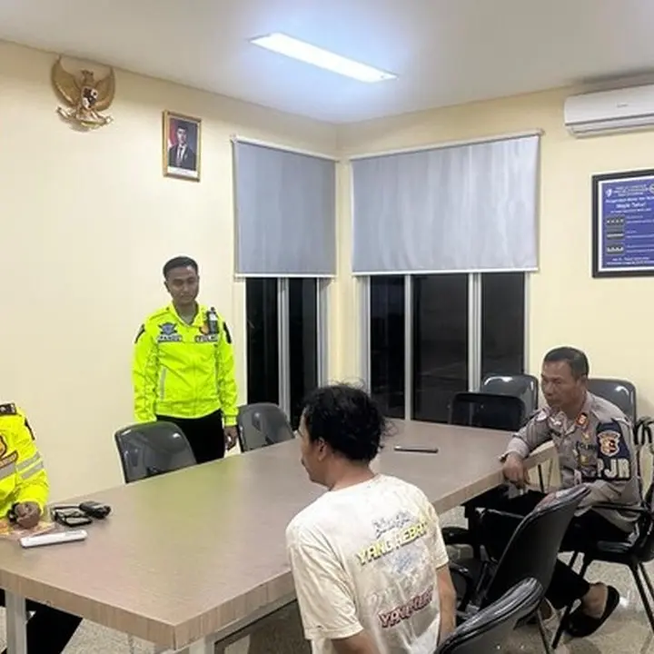 Sopir Fortuner Modifikasi Pengangkut Solar Subsidi Ditangkap Saat Nyabu di Tol Jagorawi
