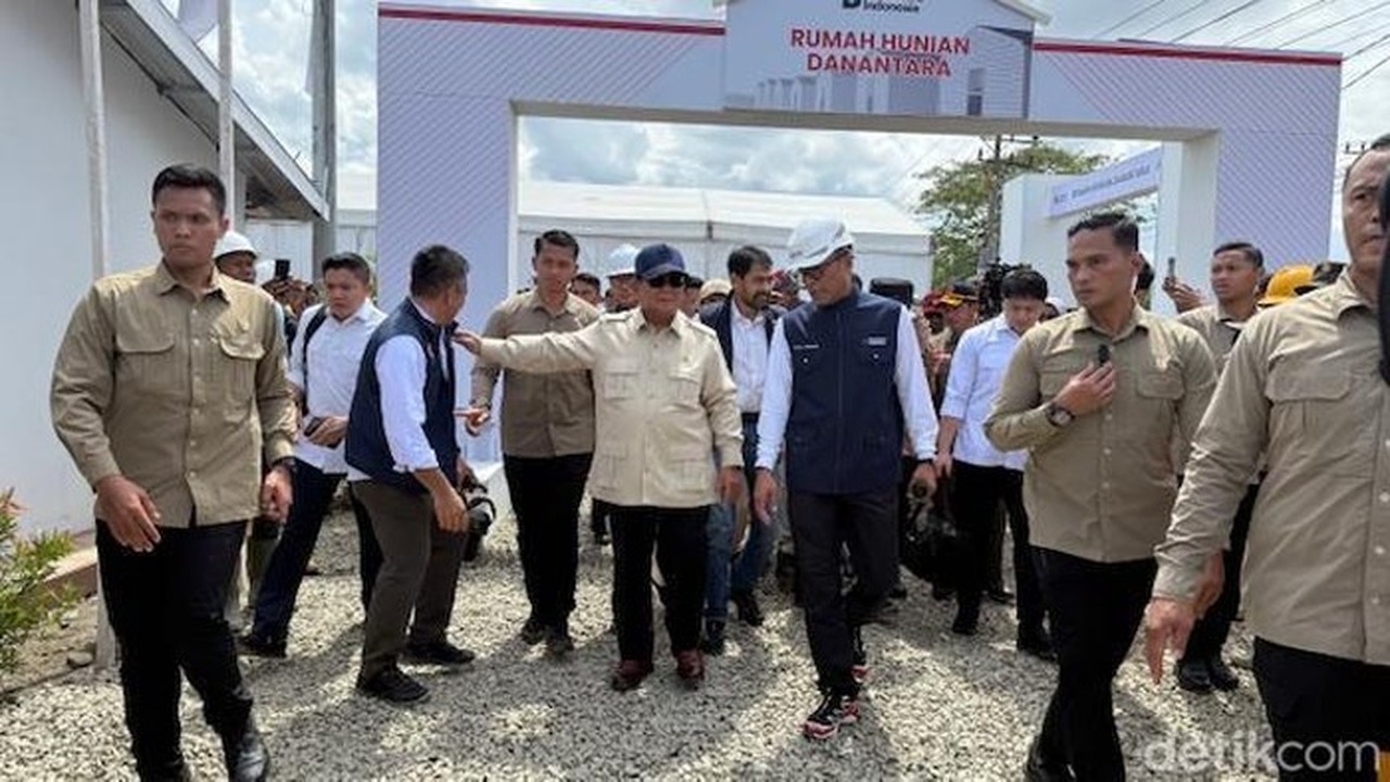 Prabowo Tinjau Hunian Darurat Korban Bencana di Aceh Tamiang, Target 15.000 Unit Tiga Bulan