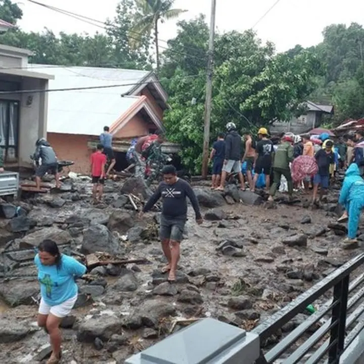 Bupati Sitaro Tetapkan Tanggap Darurat 14 Hari Pasca Banjir Bandang Tewaskan 13 Warga