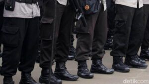 Ribuan Personel Gabungan Disiagakan Amankan Demo Buruh di Monas Hari Ini