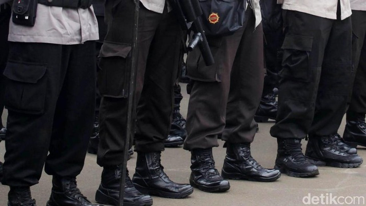 Ribuan Personel Gabungan Disiagakan Amankan Demo Buruh di Monas Hari Ini