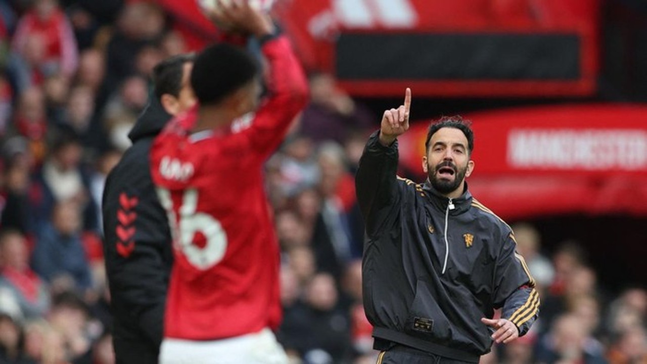 Jamie Carragher: Era Direktur Olahraga Berkuasa, Buktinya Pemecatan Amorim dan Maresca