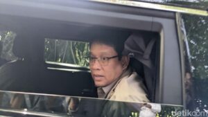 Menkeu Purbaya Yudhi Sadewa Hadiri Retret Kabinet, Siapkan Materi Ekonomi dan APBN