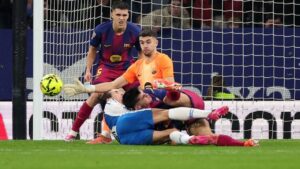 Joan Garcia Dikritik Keras: Aksi Dorong Rekan Setim di Derby Catalan Tidak Sportif!