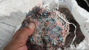 Polisi Selidiki Ribuan Potongan Kertas Diduga Uang di TPS Liar Bekasi, 21 Karung Diamankan