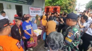 Bencana Tanah Bergerak di Tegal: Kemensos Kirim Bantuan dan Dirikan Dapur Umum