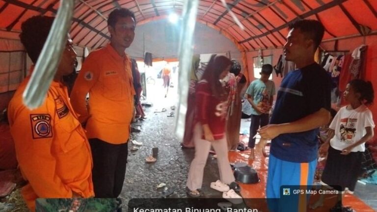 Banjir Serang Belum Surut Sebulan, 149 Jiwa Mengungsi Akibat Luapan Sungai