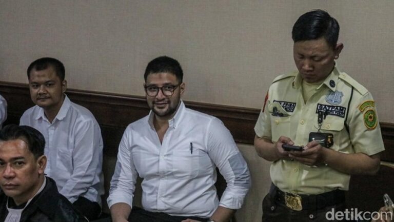 Ammar Zoni Rindu Anak, Pertemuan Terkendala Izin dari Irish Bella