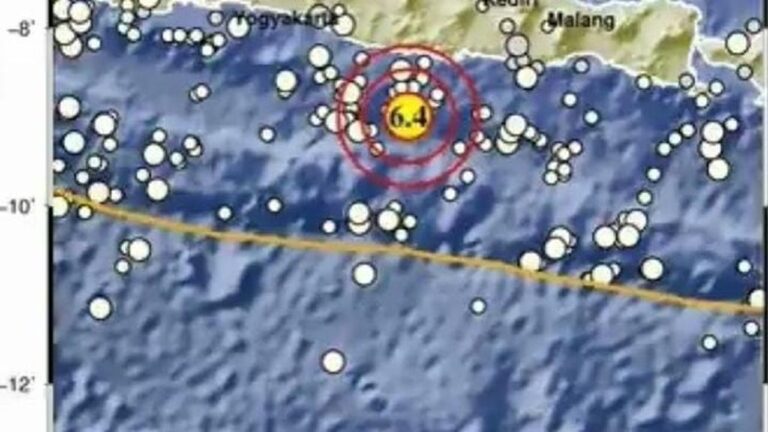 Gempa M 6,4 Guncang Pacitan, Getaran Terasa Hingga Surabaya