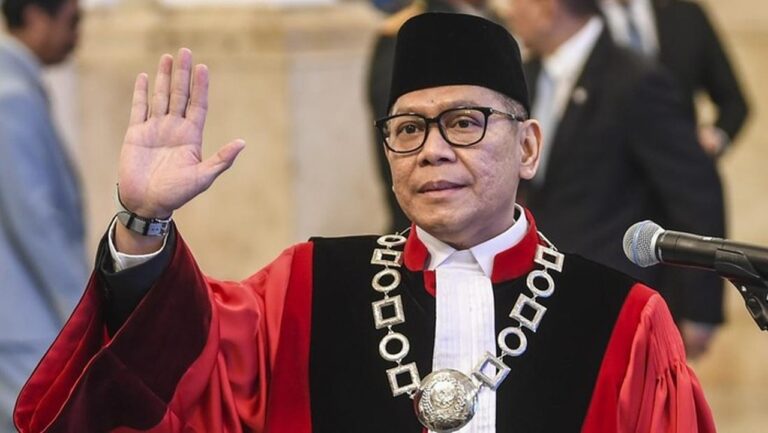 Adies Kadir Dilantik Jadi Hakim MK, Pakar Hukum Harap Bebas dari Kepentingan Politik