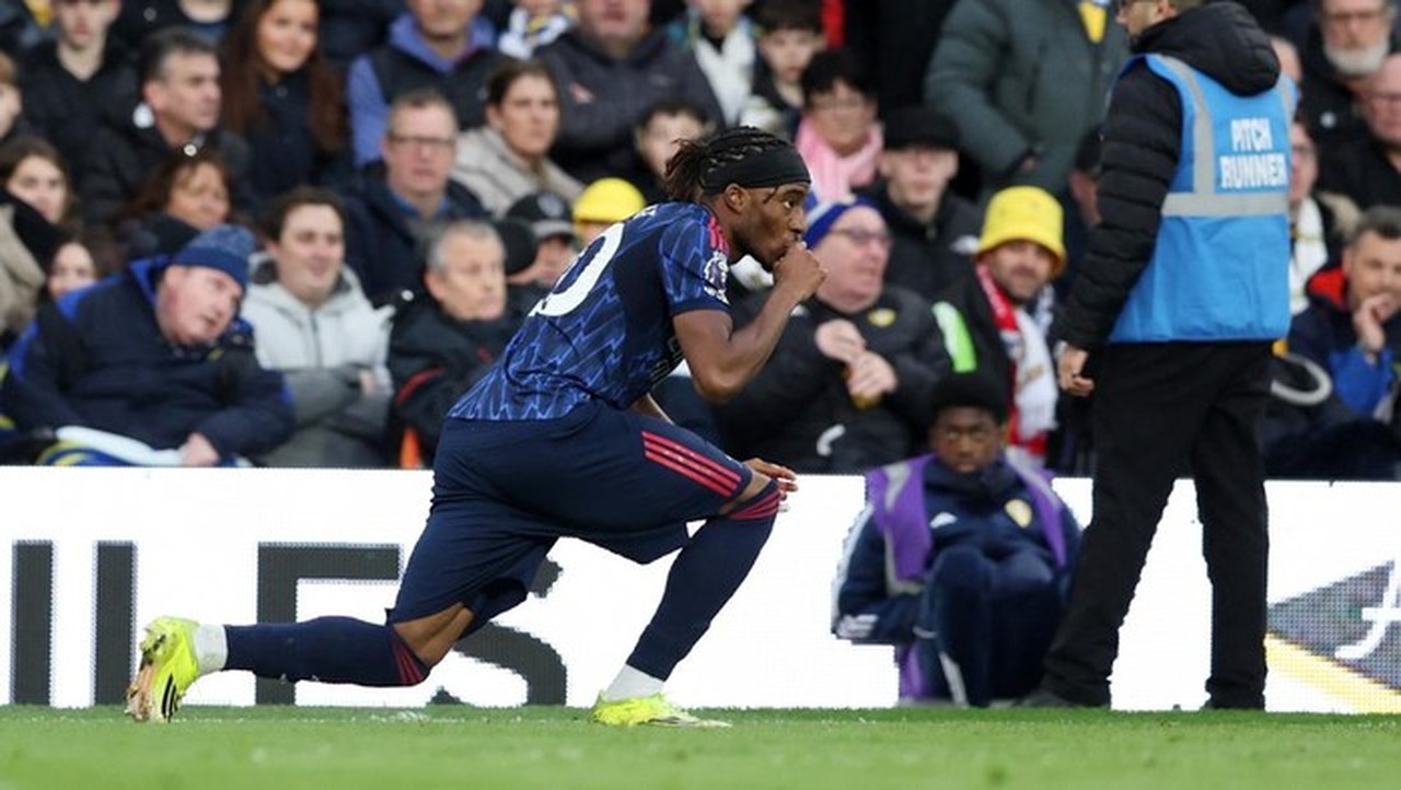 Noni Madueke: Persiapan Lima Menit Berujung Assist untuk Kemenangan Arsenal atas Leeds