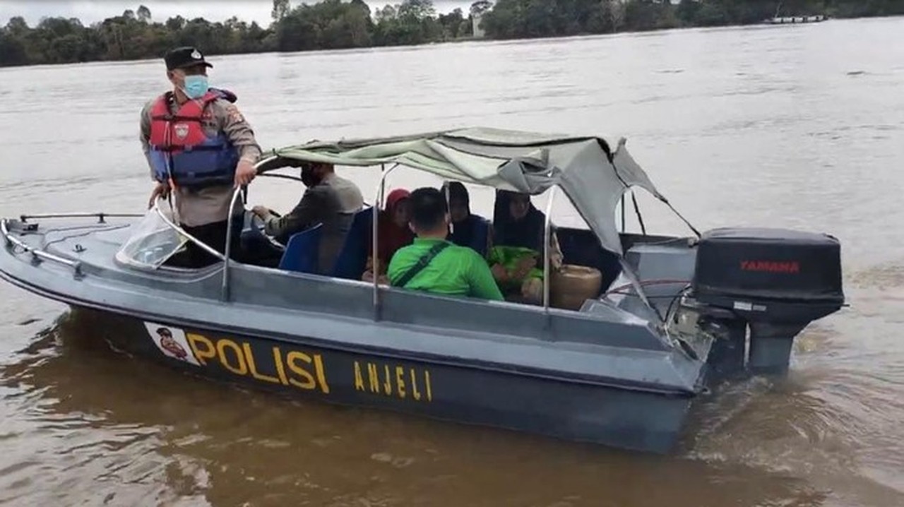 Inovasi ‘Anjeli’ Kombes Yusfandi: Layanan Antar-Jemput Gratis untuk Warga Pedalaman Barito Selatan