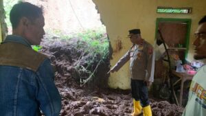 Longsor Pangalengan Tewaskan Kakak Beradik Saat Sedang Makan di Dapur