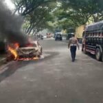 Mobil Mercy Terbakar di Nagreg Bandung, Pengemudi Tewas Terjebak di Dalamnya