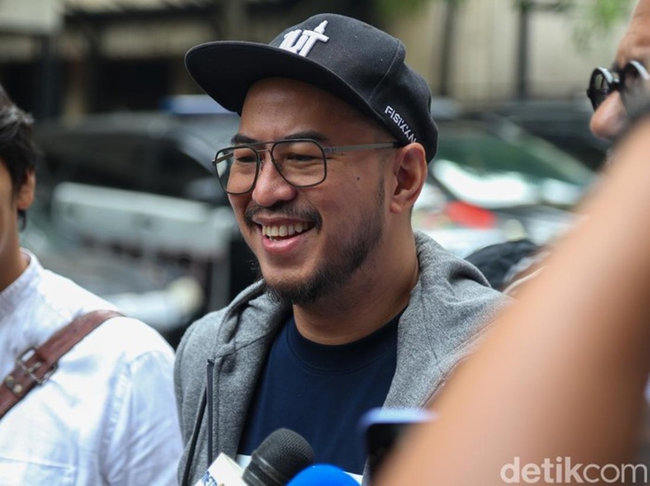 Klarifikasi ‘Mens Rea’, Pandji Pragiwaksono Dicecar Puluhan Pertanyaan di Polda Metro Jaya