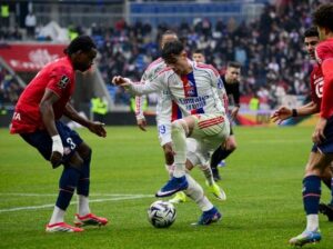 Ligue 1: Lille Takluk 0-1 dari Lyon, Debut Calvin Verdonk Berakhir Pahit