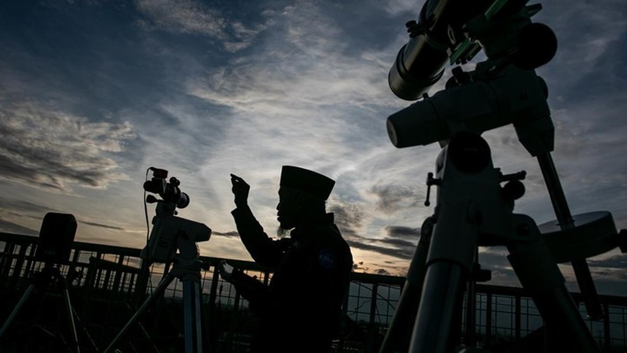 Kemenag Gelar Pemantauan Hilal Ramadan 2026 di 96 Lokasi, Sidang Isbat Digelar 17 Februari Kemenag Gelar Pemantauan Hilal Ramadan 2026 di 96 Lokasi, Sidang Isbat Digelar 17 Februari