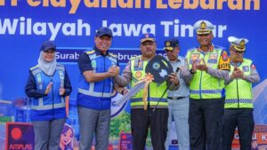 Kakorlantas Polri Terima 15 Kendaraan PJR dari Jasa Marga untuk Tingkatkan Pelayanan Mudik Lebaran