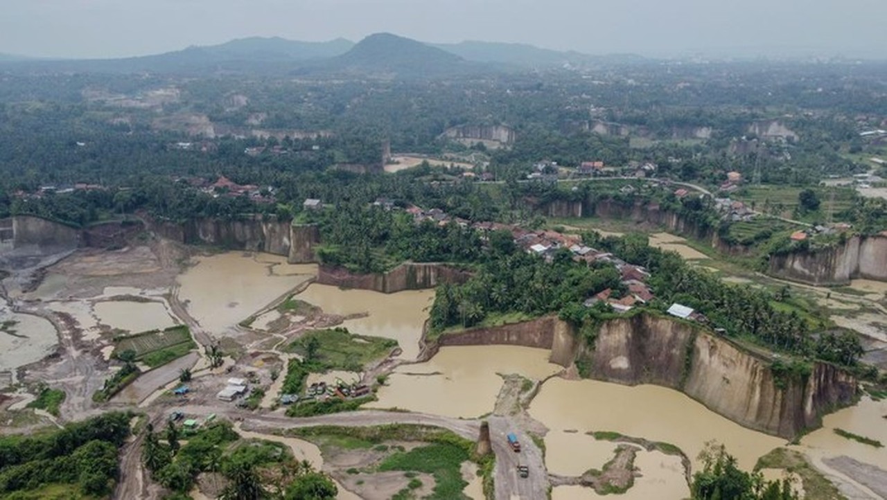 Sekda Banten: Biaya Perbaikan Jalan Akibat Tambang Jauh Lebih Besar dari Pajak