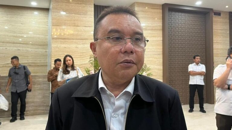 PDIP Kirim Karangan Bunga HUT ke-18 Gerindra, Dasco Akui Belum Terima Pesan Langsung Megawati