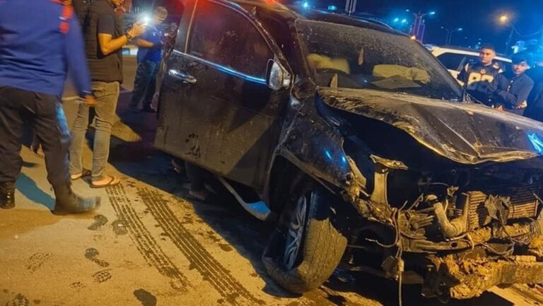 Remaja Pengemudi Fortuner Plat Merah Tabrak Warung dan Dua Warga di Mamuju