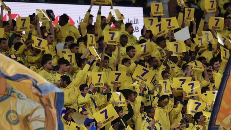 Fans Al Nassr Beri Dukungan Penuh untuk Cristiano Ronaldo Meski Absen di Laga Lawan Al Ittihad
