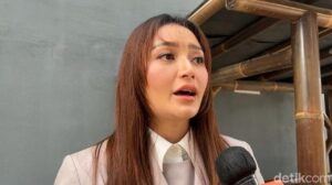 Siti Badriah Ungkap Alasan Operasi Payudara di Korea Selatan Setelah Tak Menyusui