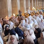 Ibu-ibu Pengajian di Istiqlal Titip Doa dan Harapan untuk Presiden Prabowo