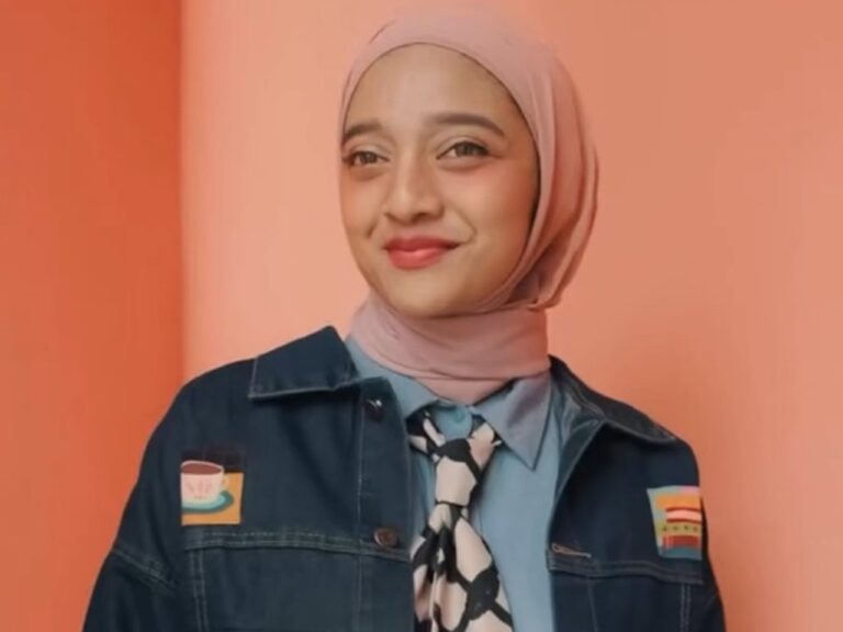 Chiki Fawzi Bantah Tudingan Hamil dan Inkompeten Usai Dicoret dari Petugas Haji 2026