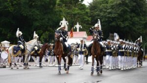 Paspampres Gelar Serah Terima Pengawalan Istana Merdeka Setiap Minggu Pagi