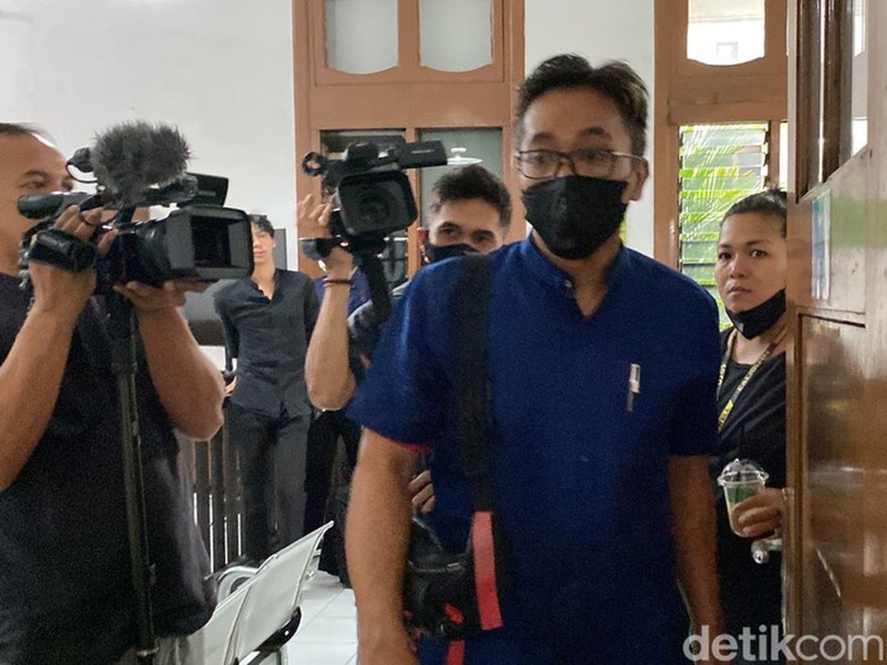 Konflik Warisan Lina Jubaedah Memanas, Teddy Pardiyana Dorong Penetapan Ahli Waris Lewat Jalur Hukum