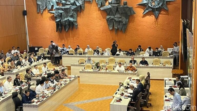 Wapres DPR Sufmi Dasco Ahmad Pimpin Rapat Pemerintah Bahas Perbaikan BPJS PBI JK