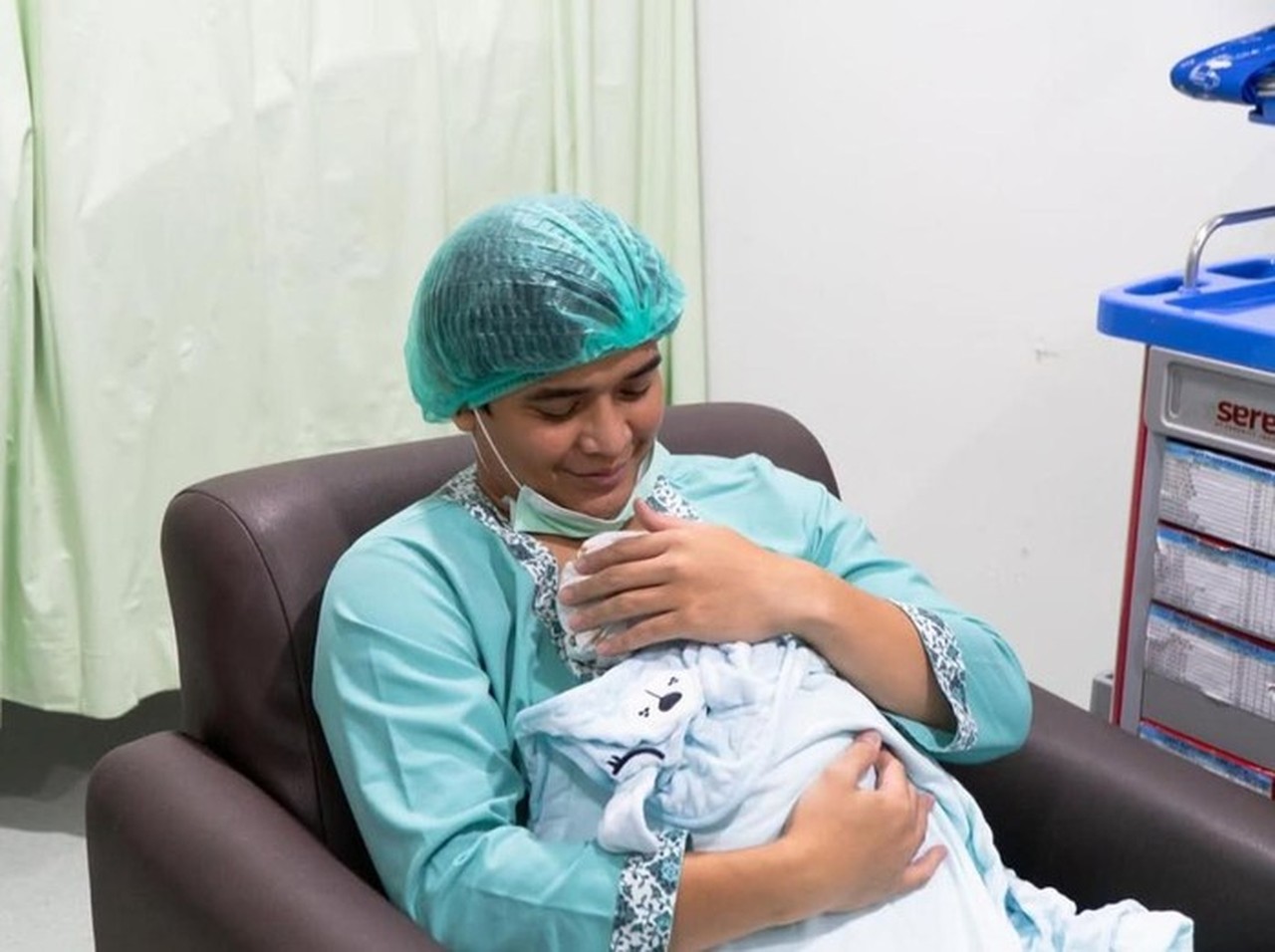 Billy Syahputra Ungkap Kebahagiaan Jadi Ayah, Curhat Haru ke Mendiang Olga: Gue Udah Punya Anak!