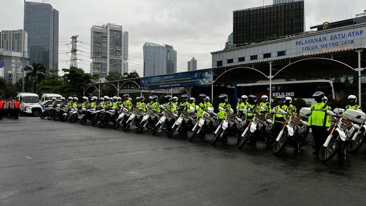 Polda Metro Jaya Kerahkan 2.939 Personel dalam Operasi Keselamatan Jaya 2026 Polda Metro Jaya Kerahkan 2.939 Personel dalam Operasi Keselamatan Jaya 2026
