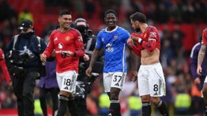 Tangan Dingin Carrick: Kobbie Mainoo, Casemiro, dan Bruno Fernandes Bersinar di Manchester United