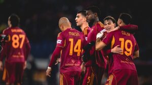 Brace Donyell Malen Bawa AS Roma Raih Kemenangan 2-0 atas Cagliari