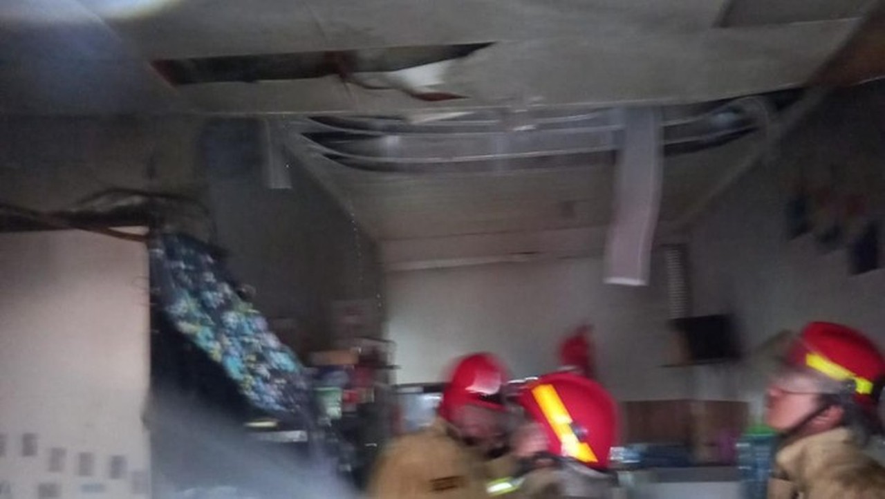 Rumah di Jonggol Bogor Dilalap Api, Diduga Korsleting Listrik Jadi Pemicu