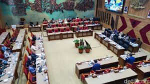 Komisi X DPR dan Rektor Kampus Ternama Bahas Skema Penerimaan Mahasiswa Baru 2026
