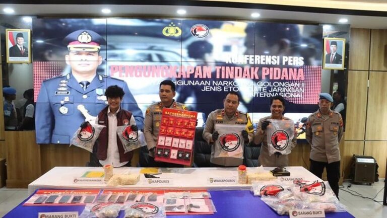 Polres Tanjung Priok Sita 5.000 Lebih Vape Berisi Narkoba Jaringan Internasional