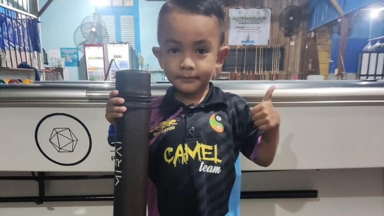 Fajar Alamri, Bocah 5 Tahun Asal Sulteng, Curi Perhatian di Lomba Biliar Internasional Fajar Alamri, Bocah 5 Tahun Asal Sulteng, Curi Perhatian di Lomba Biliar Internasional