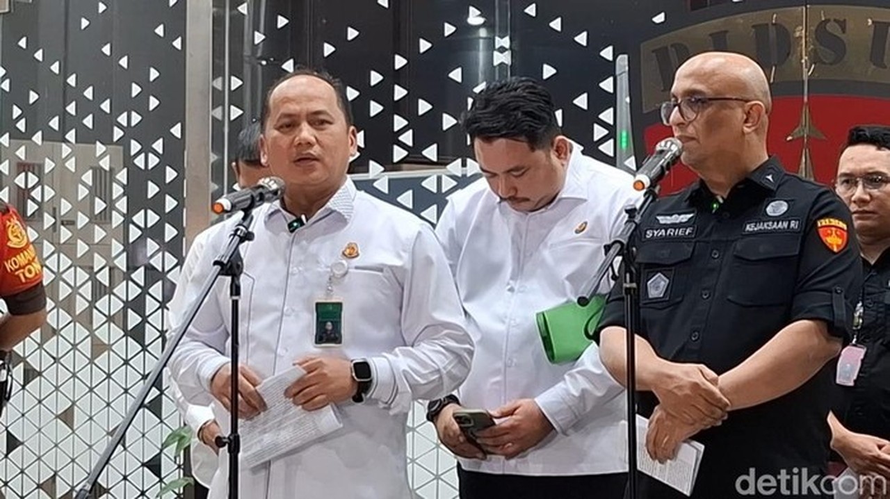 Kejagung Tetapkan 11 Tersangka Korupsi Ekspor Limbah Sawit, Rugikan Negara Rp 14 Triliun